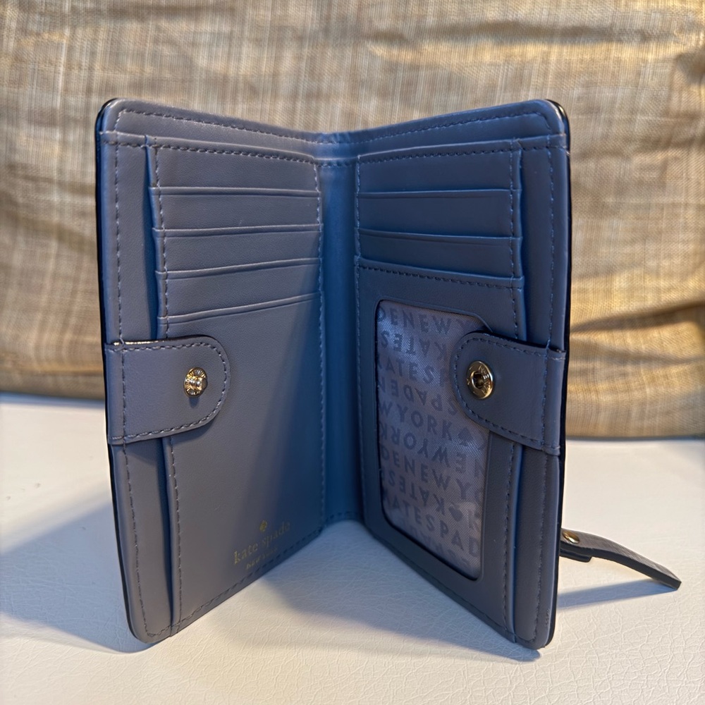 Kate Spade Tellie Bixby Place Patent Leather Bifold Wallet, in Gray Dusk - Picture 3 of 3
